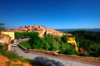 Blick auf Roussillon